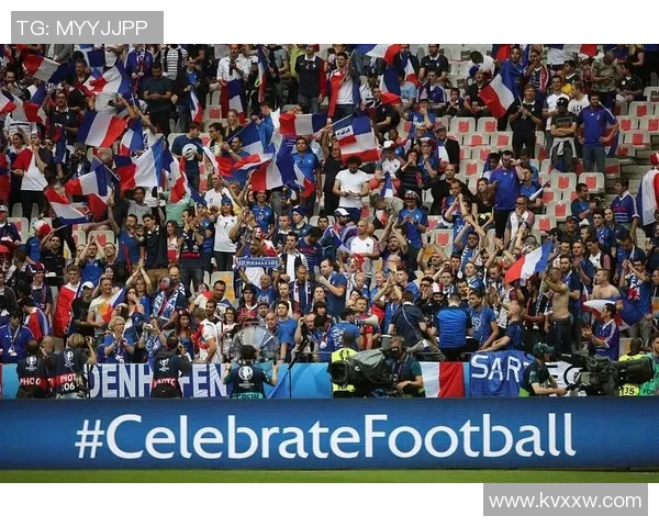 洛里昂主场迎战图卢兹双方争夺法甲积分榜关键战役